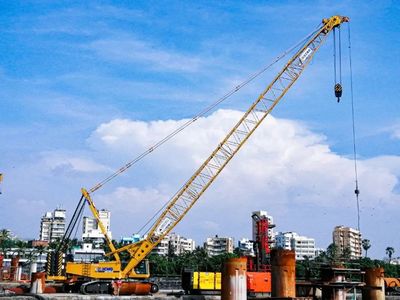 南亞踏浪 | 徐工助力印度最長(zhǎng)跨海大橋加速建設(shè)